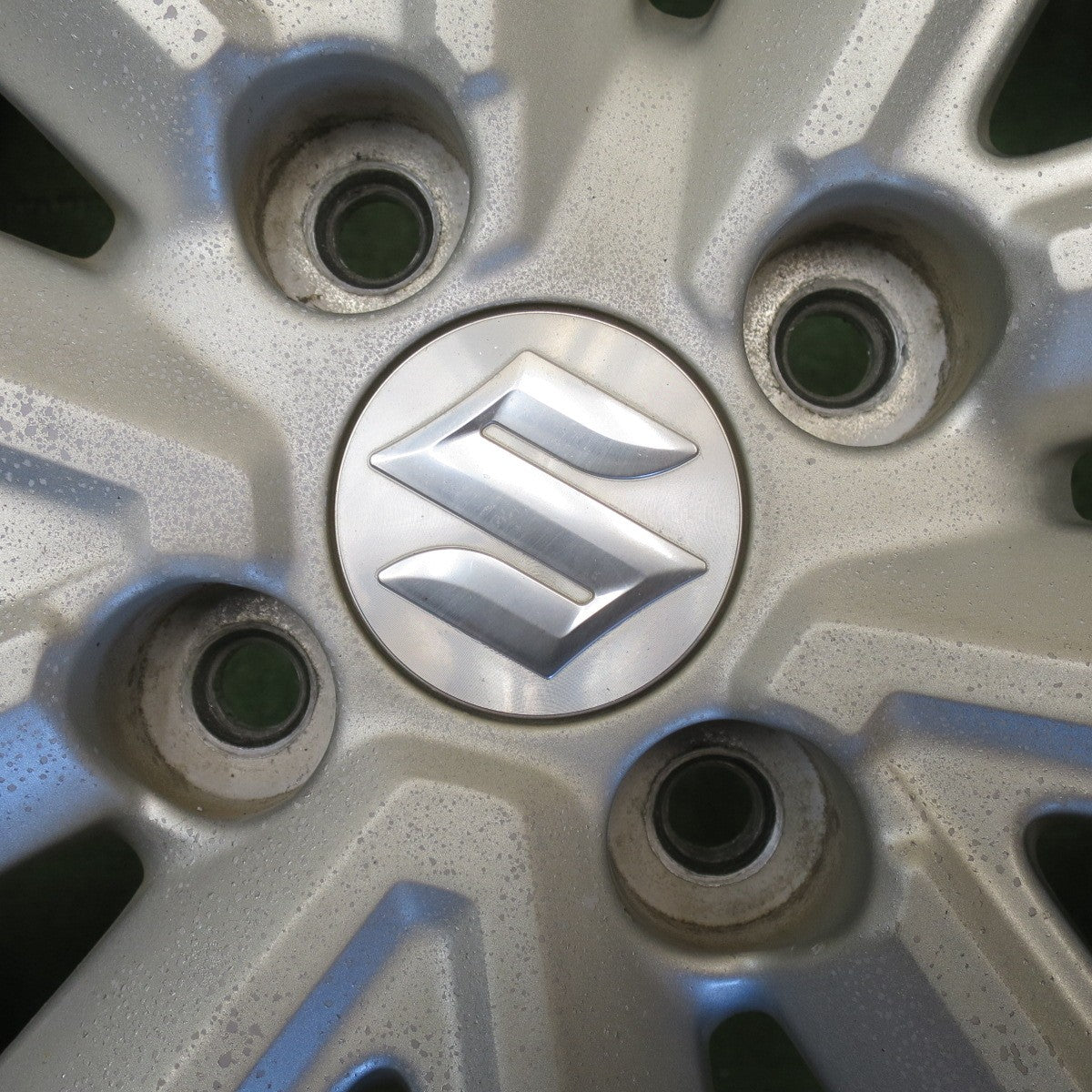 バリ溝！23年！9.5分★スズキ スイフト 純正 185/55R16 ブリヂストン NEWNO ニューノ 16インチ PCD100/4H★6051002NJノ