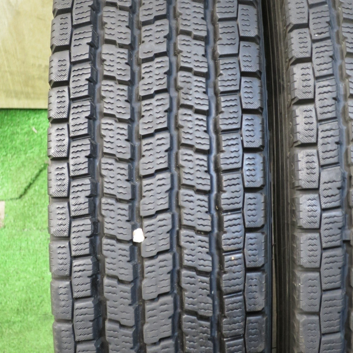 バリ溝！8.5分★スタッドレス トラック タイヤ 6.50R16 12PR ヨコハマ アイスガード iG91 16インチ★4032605クスタ