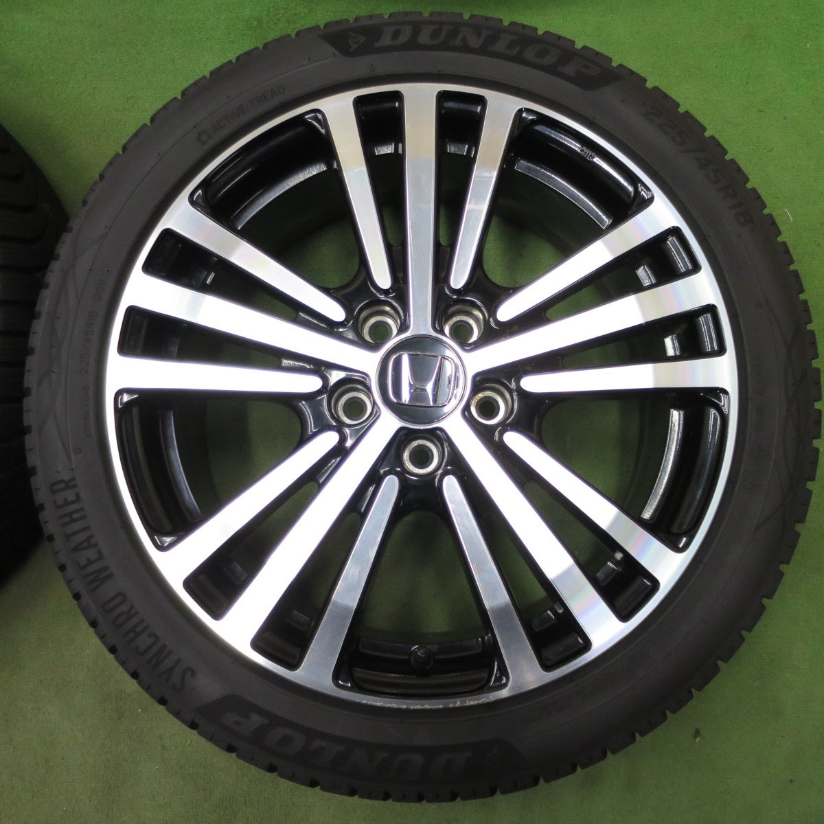未使用！26年！キレイ◎ホンダ RC オデッセイ アブソルート EX 純正 225/45R18 ダンロップ SYNCHRO WEATHER シンクロウェザー オールシーズン 18インチ PCD114.3/5H◎6091901NGス