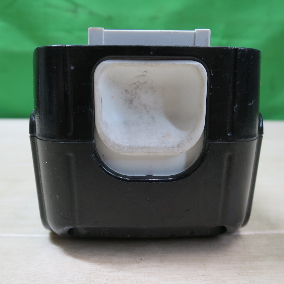 [送料無料] ☆マキタ 純正 Li-ion バッテリー BL1430B DC 14.4V 3.0Ah 44Wh リチウムイオン 電池 充電 電動 工具 に makita☆