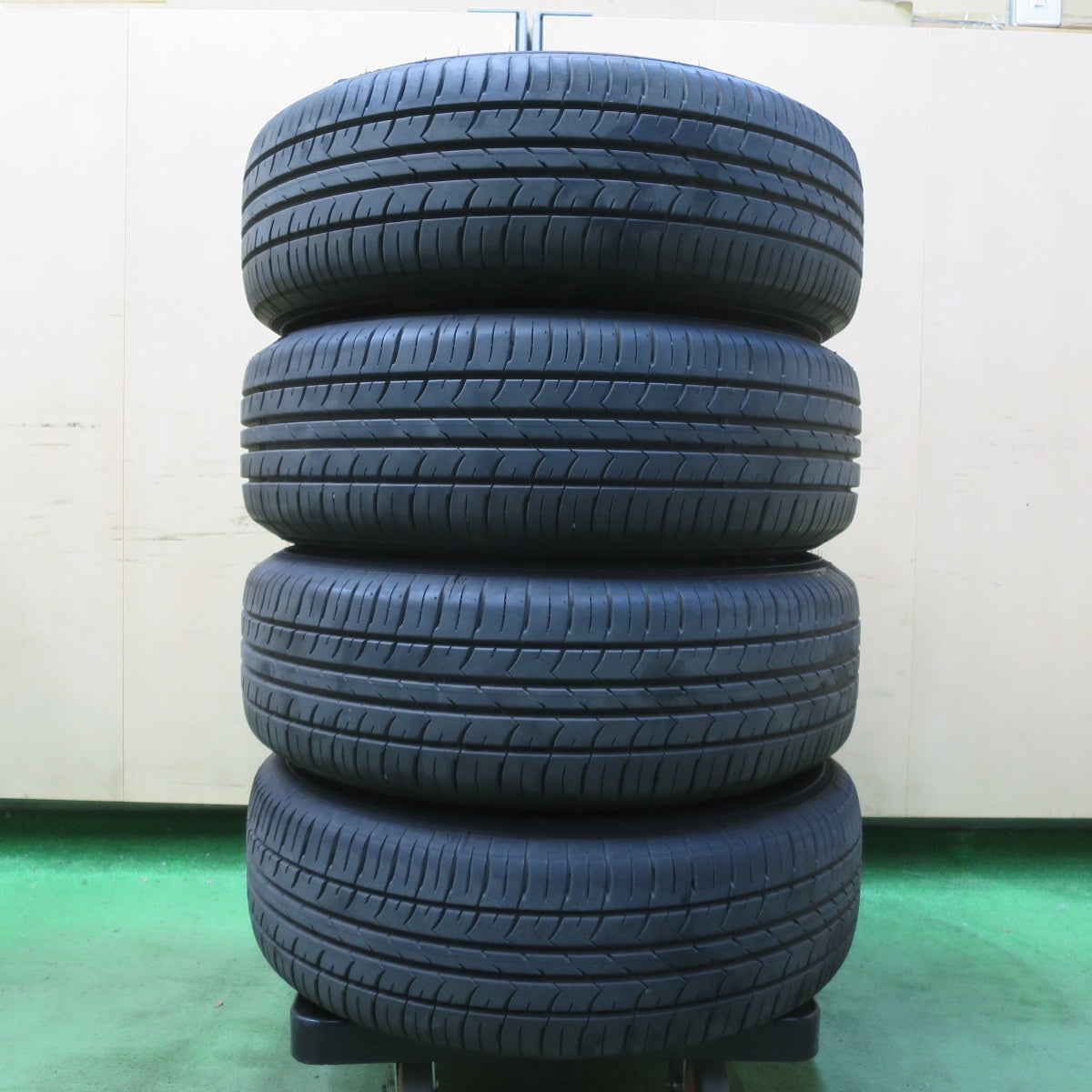 バリ溝！24年！9.5分以上★185/65R14 グッドイヤー EfficientGrip ECO hybrid EG01 Esslingen 14インチ PCD100 114.3/4H マルチ★5061303イノ