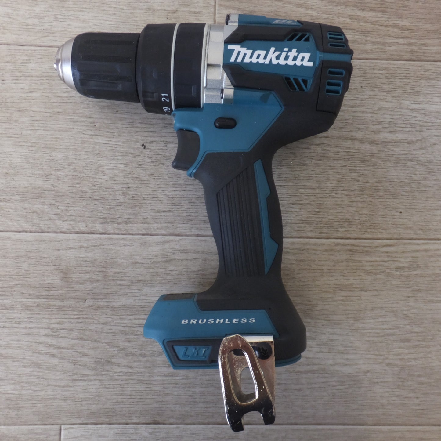 [送料無料] キレイ★マキタ makita 充電式震動ドライバドリル XPH12 18V 本体のみ　HP484D 相当品 海外マキタ製★