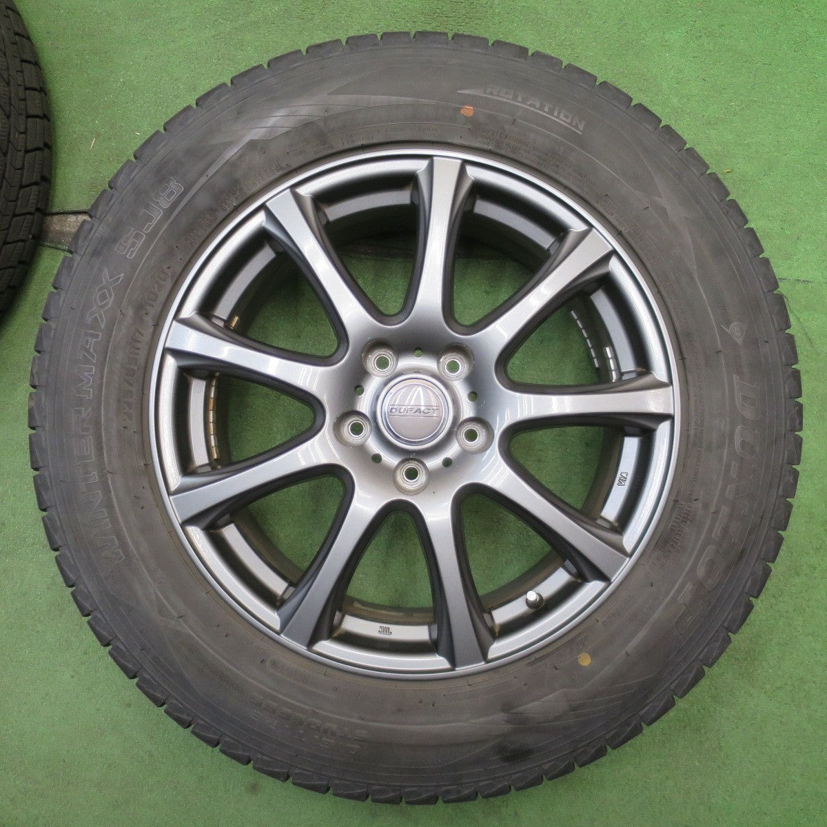 バリ溝！キレイ！9分◎スタッドレス 225/65R17 ダンロップ ウインターマックス SJ8 DUFACT デュファクト 17インチ PCD114.3/5H◎6072403NJス