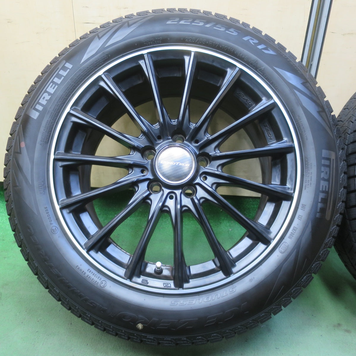 バリ溝！24年！9分◎ベンツ 等 EUROTECH STAGE TW15 225/55R17 スタッドレス ピレリ アイスゼロ アシンメトリコ ユーロテック ステージ 17インチ PCD112/5H◎6090706IMス