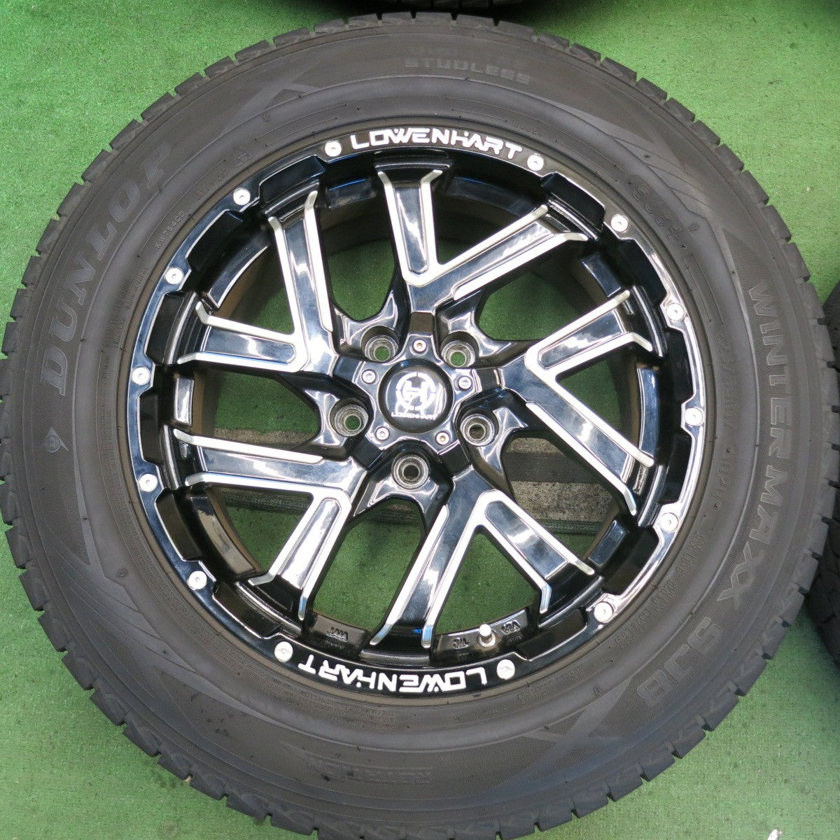 バリ溝！22年！キレイ！9.5分◎Lowenhart GXL206 225/65R17 スタッドレス ダンロップ ウインターマックス SJ8 SJ8+ レーベンハート 17インチ PCD114.3/5H◎6090608HAス