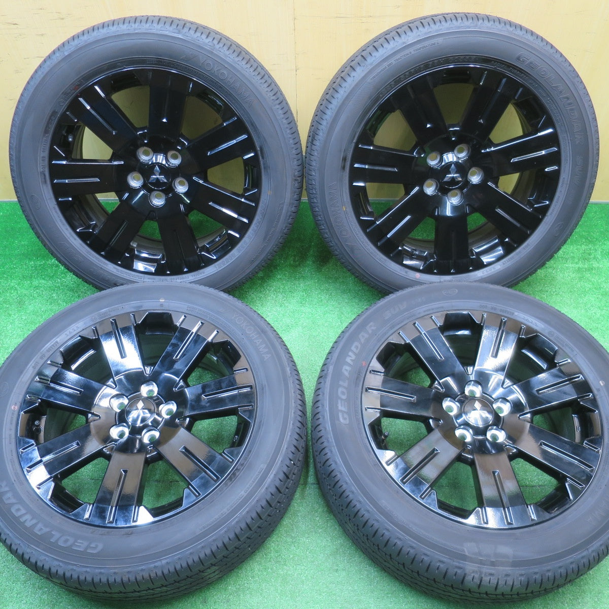 新車外し！25年★三菱 デリカ D:5 シャモニー 純正 ENKEI 225/55R18 ヨコハマ ジオランダー SUV G055 G055E 18インチ エンケイ D5 PCD114.3/5H★5102403NJノ