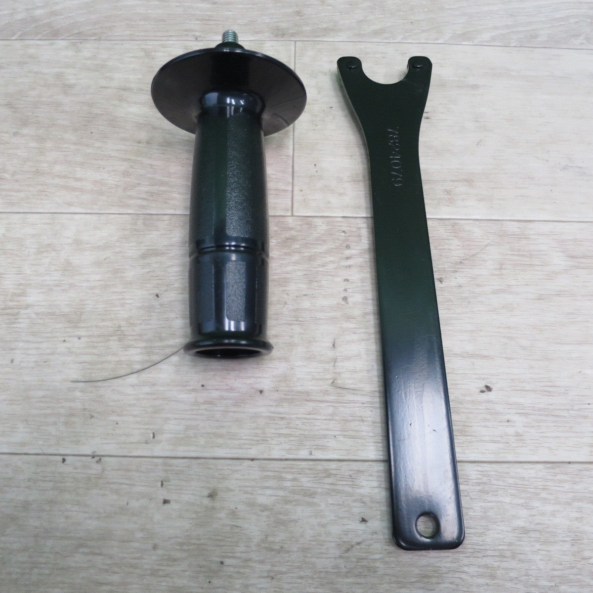 [送料無料] 美品☆マキタ 125mm ディスクグラインダー 9535B 電動 工具 研摩 研磨 機☆