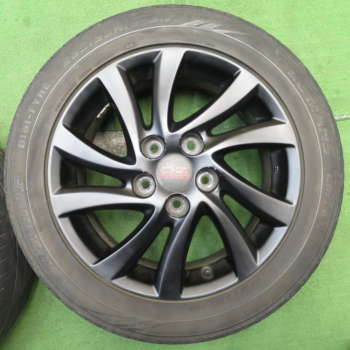 4本価格★205/55R16 ダンロップ VEURO VE302 LE MANS LM704 社外 アルミ O・Z RACING 16インチ PCD114.3/5H★5062601NJノ