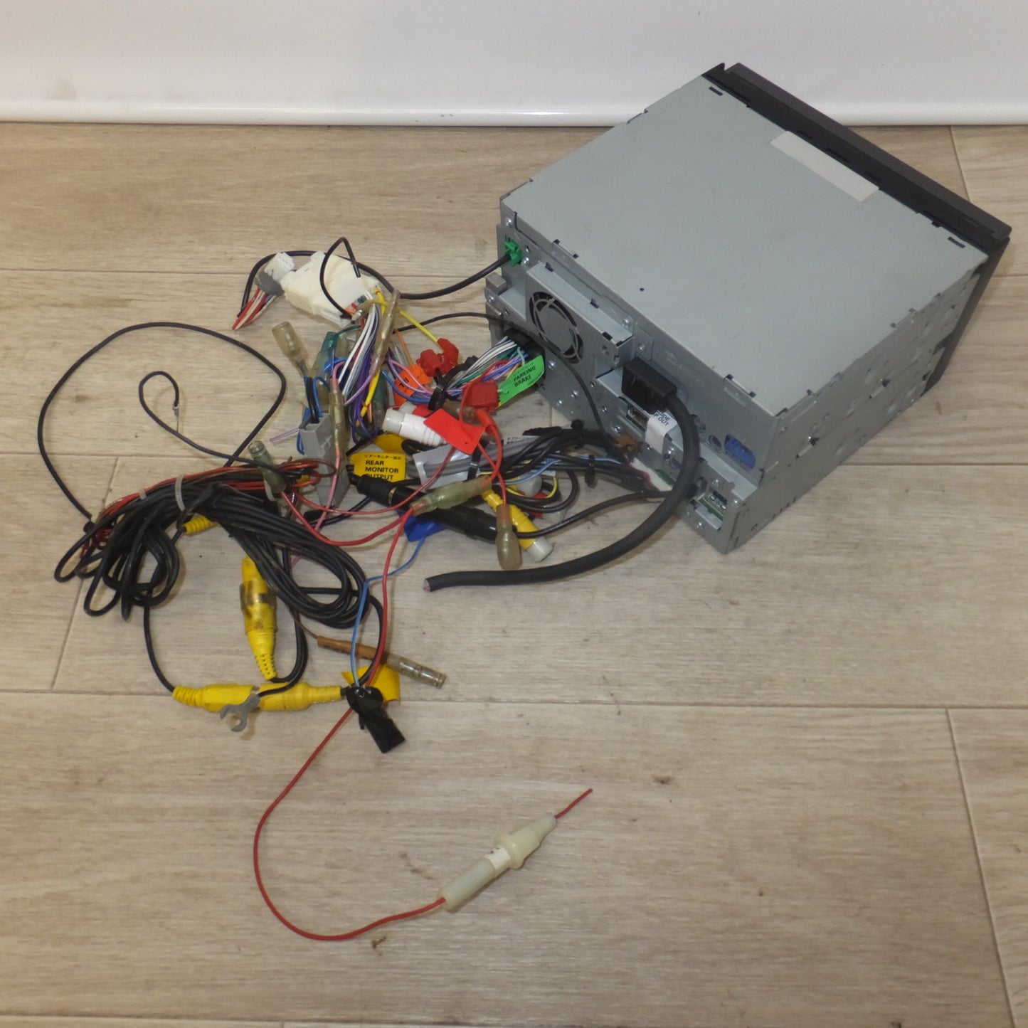 [送料無料] 現状品★カロッツェリア carrozzeria AV一体型HDDナビゲーション 楽ナビ AVIC-HRZ800★