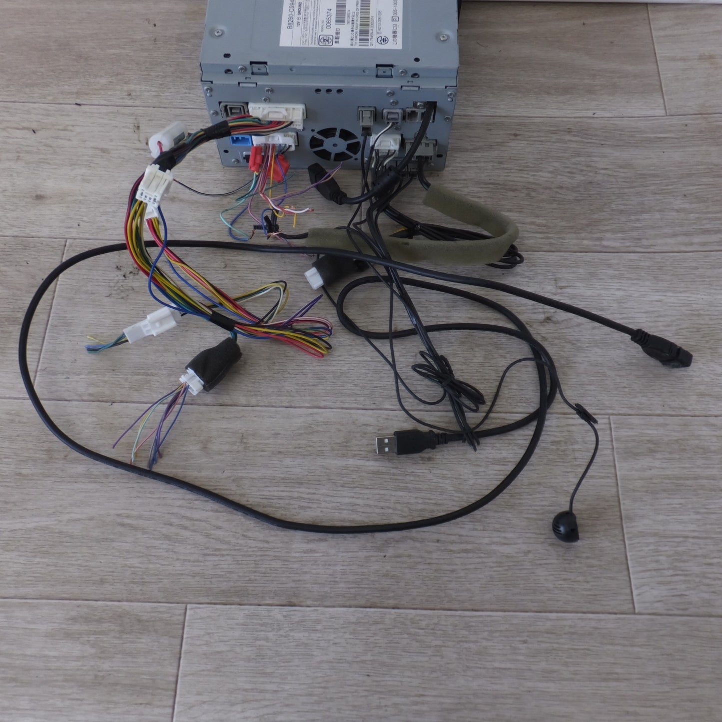 [送料無料] ★クラリオン製 日産 純正 日産オリジナルナビゲーションシステム B8260-C994C MC314D-W(31)★