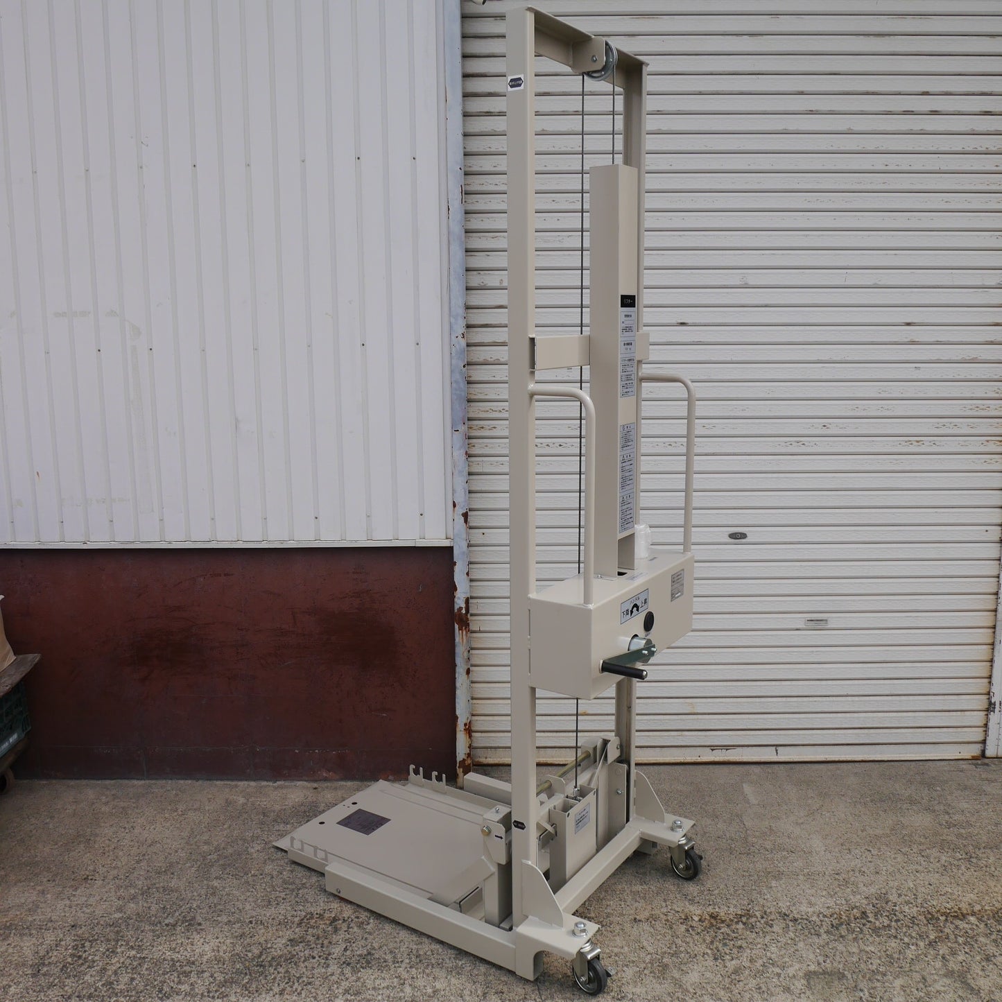 【岐阜発 直接引取限定】美品☆三菱電機 中立電機 リフター F-2C 2300mm 最大積載量 150kg 2019年製 手動 リフト ハンド リフト☆
