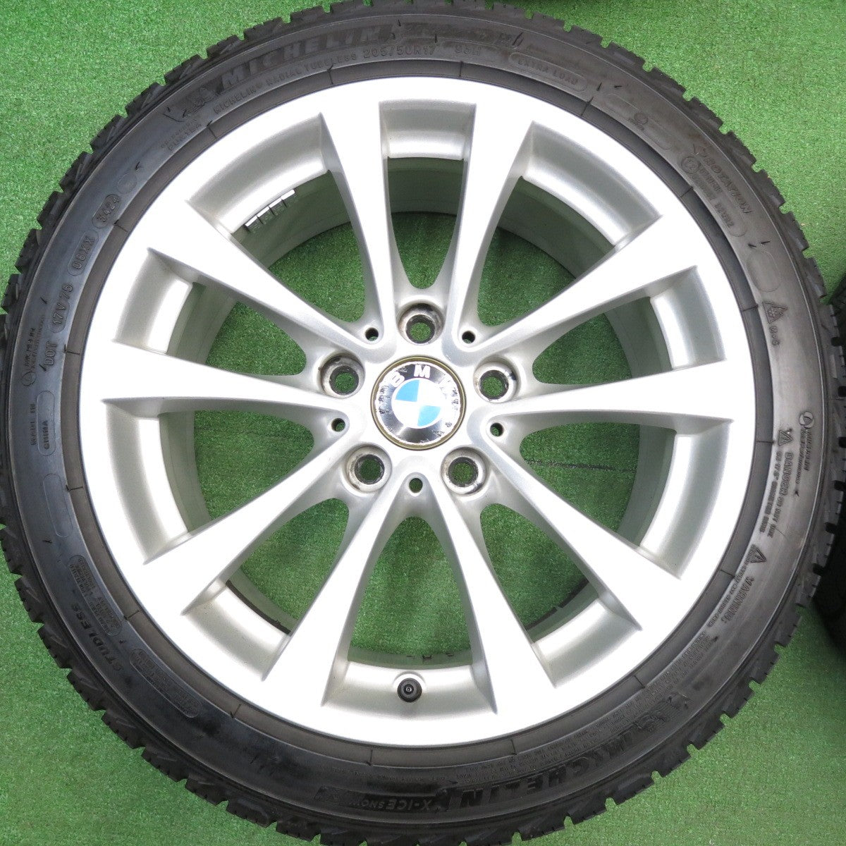 バリ溝！24年！9.5分★BMW 3シリーズ F30 F31 純正 205/50R17 スタッドレス ミシュラン X-ICE SNOW 17インチ PCD120/5H★5121319HAス