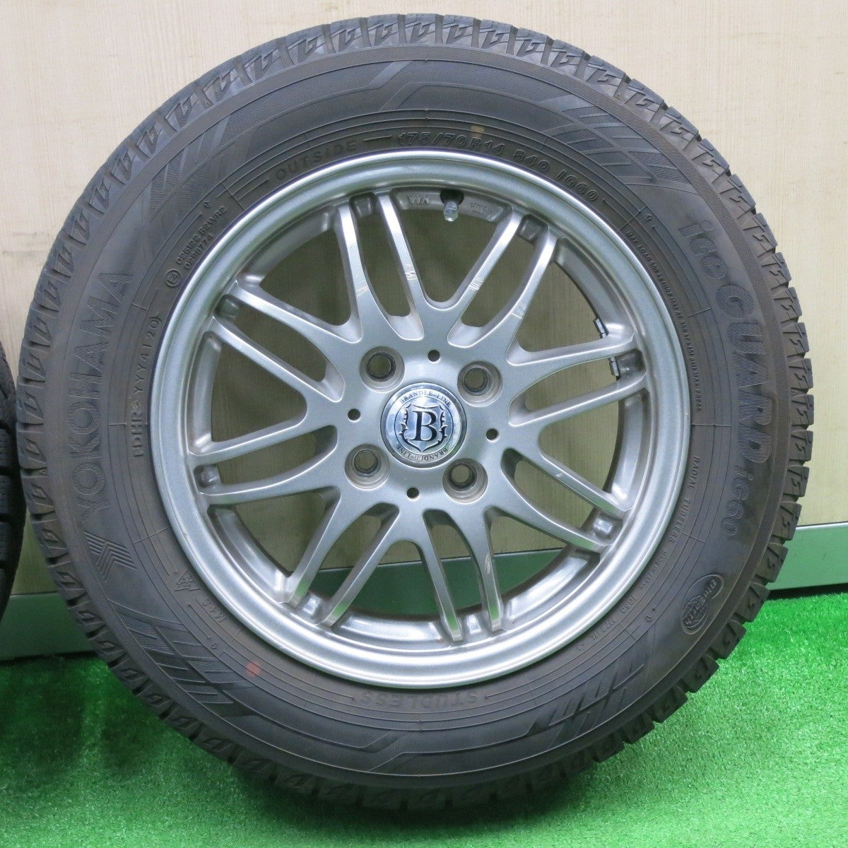 バリ溝！20年！9.5分★スタッドレス 175/70R14 ヨコハマ アイスガード iG60 BRANDLE-LINE ブランドルライン 14インチ PCD100/4H★4111503NJス