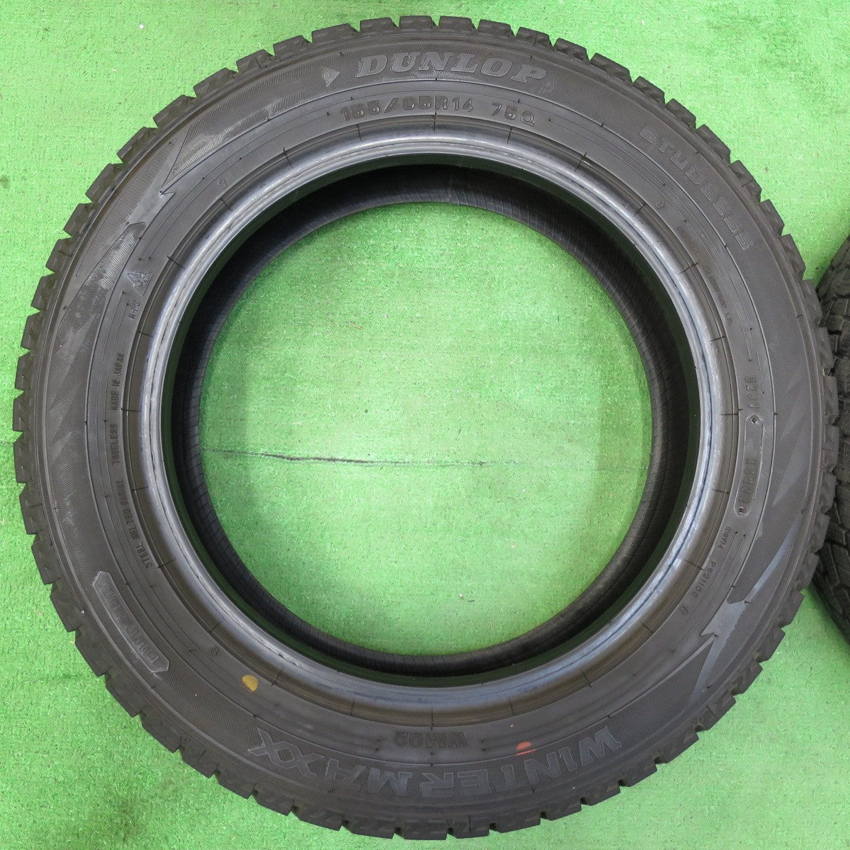 *送料無料* バリ溝！22年！9.5分★スタッドレス 155/65R14 ダンロップ ウインターマックス WM02 タイヤ 14インチ タント ワゴンＲ ムーブ N-BOX等★4061004イスタ