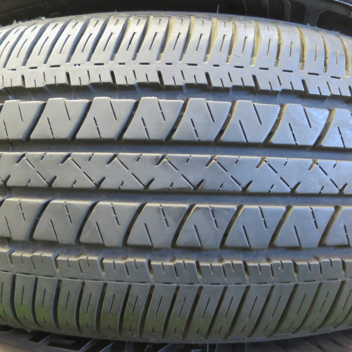 バリ溝！キレイ！9.5分◎DEAN CC3 CRIMSON 225/60R16 トラベルスター UN106 ディーン クリムソン 16インチ PCD139.7/6H◎6061004イノ