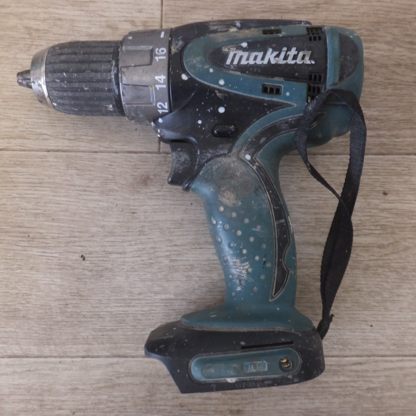 [送料無料] ★マキタ makita 充電式ドライバドリル DF445DSHX 14.4V★