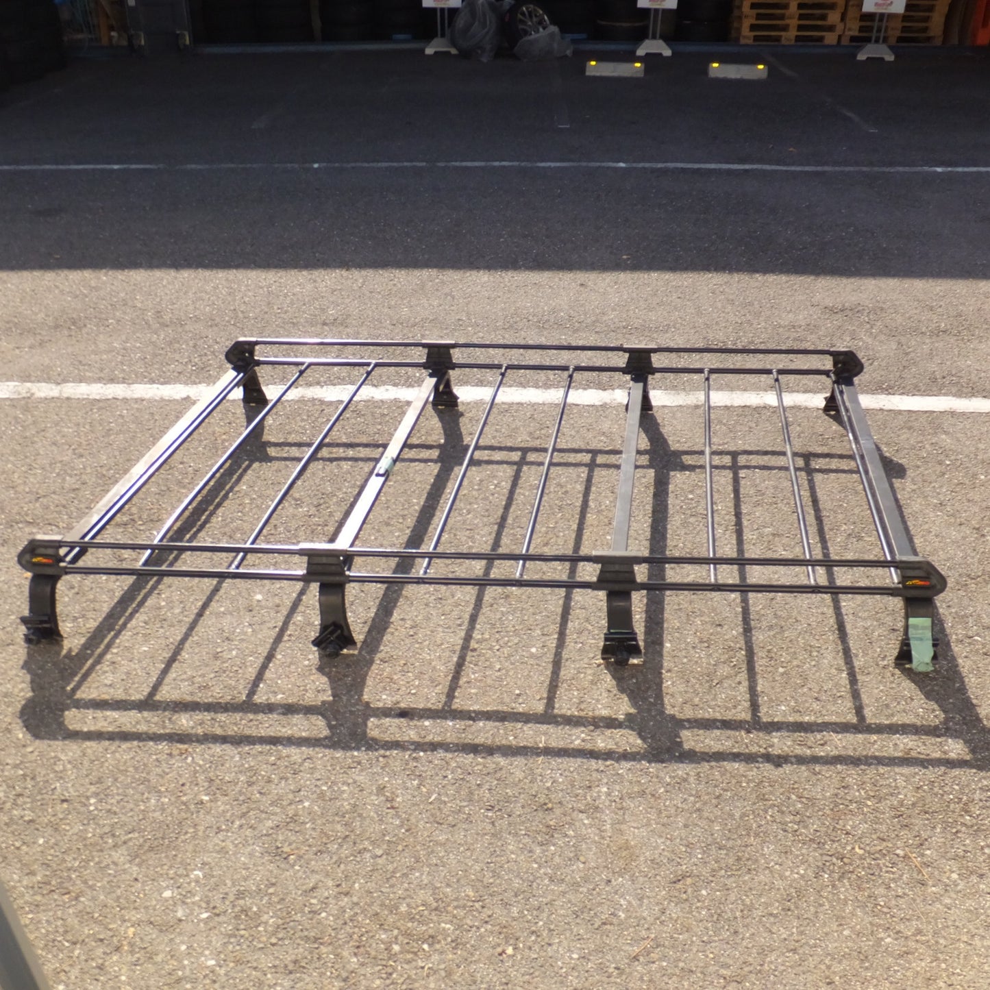 【岐阜発 直接引取限定】現状品★精興工業 TUFREQ ルーフキャリア 8本脚　トヨタ タウンエース 5BF-S403M 着用品　最大荷重 50kg★