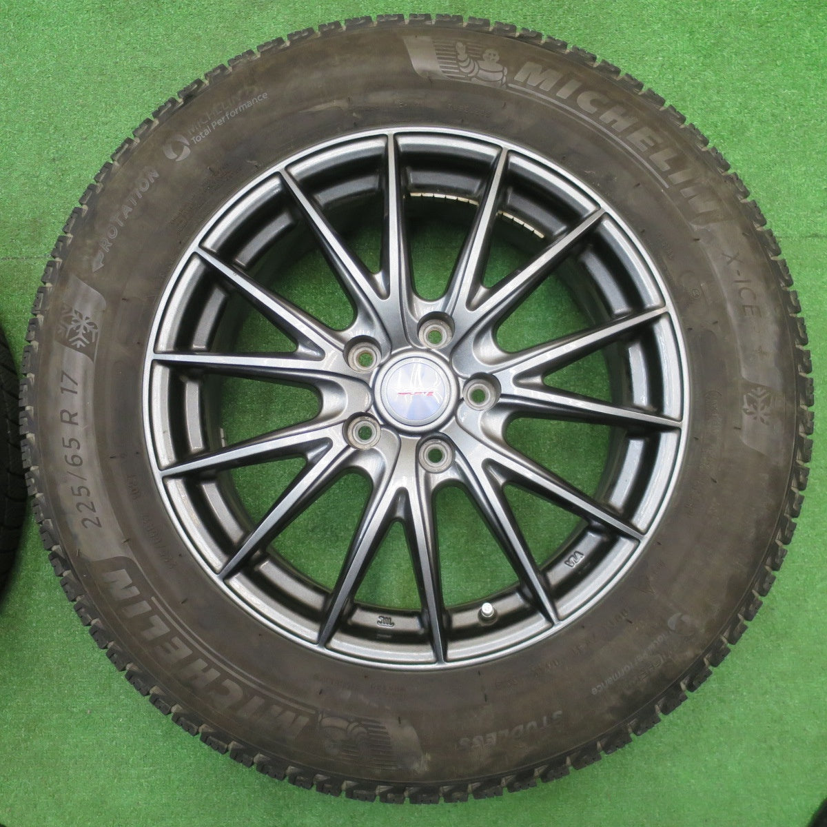 4本価格★スタッドレス 225/65R17 ミシュラン X-ICE3+ VELVA SPORTZ ヴェルヴァ 17インチ PCD114.3/5H★5111002NJス