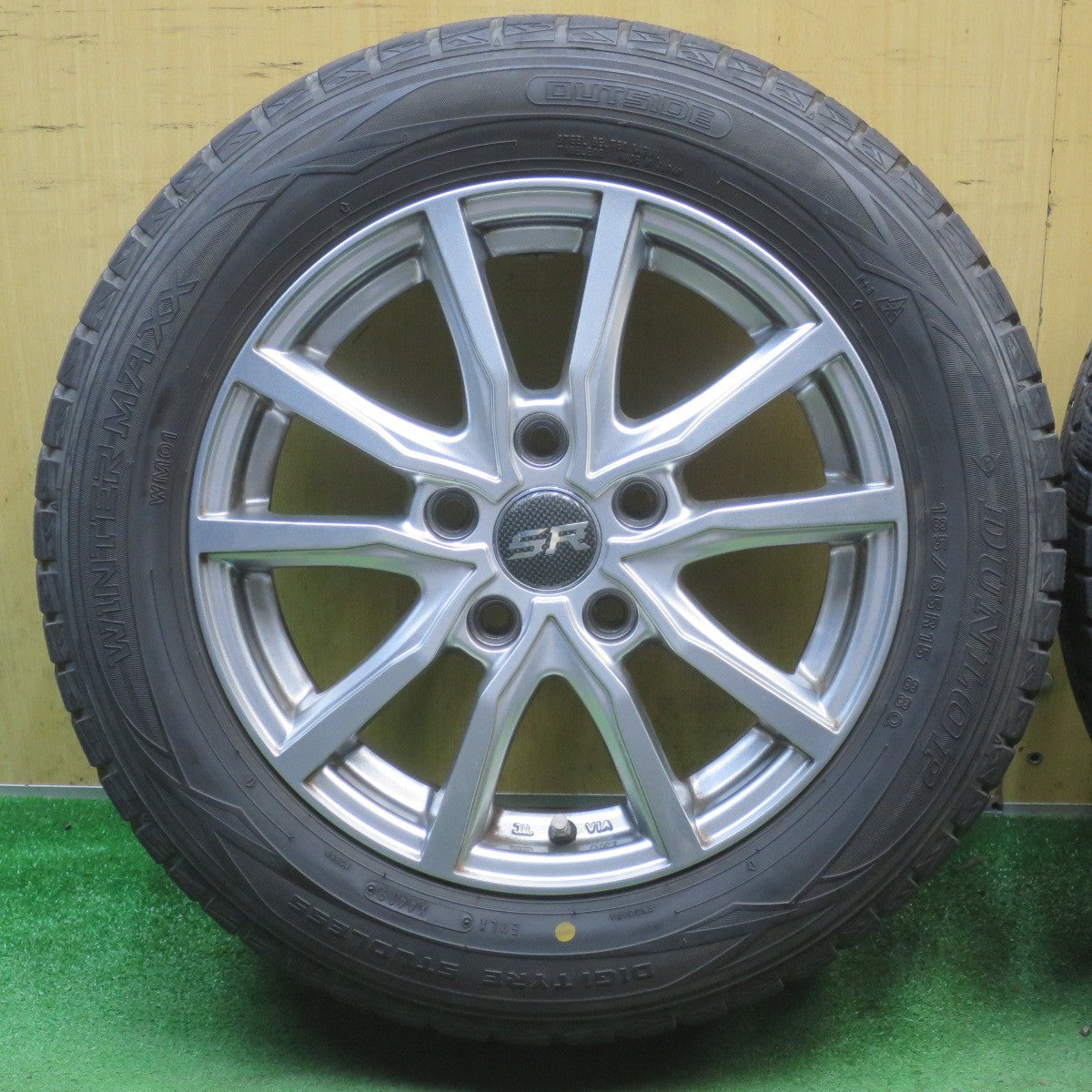バリ溝！8.5分◎スタッドレス 185/65R15 ダンロップ ウインターマックス WM01 STRANGER ストレンジャー 15インチ PCD114.3/5H◎6062202NJス