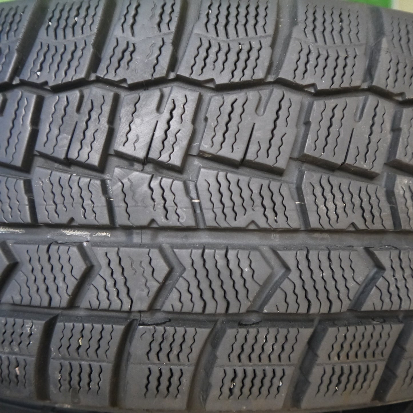 バリ溝！キレイ！9分★スタッドレス 195/65R15 ダンロップ ウインターマックス WM02 ravrion ラブリオン 15インチ PCD114.3/5H★6030402Hス