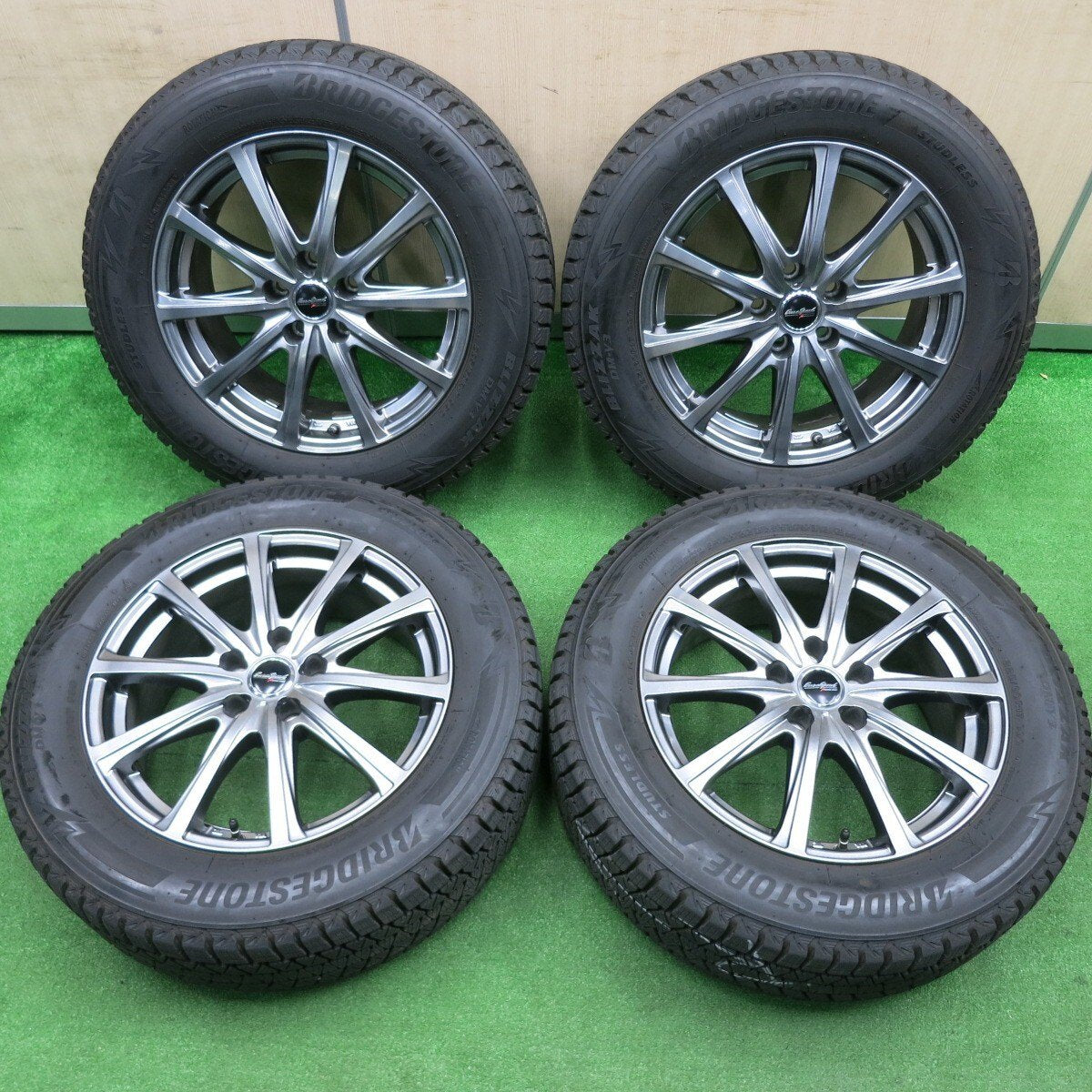 バリ溝！21年！キレイ！9.5分★スタッドレス 225/60R17 ブリヂストン ブリザック DM-V3 EuroSpeed MANARAY SPORT 17インチ PCD114.3/5H★4112906HAス