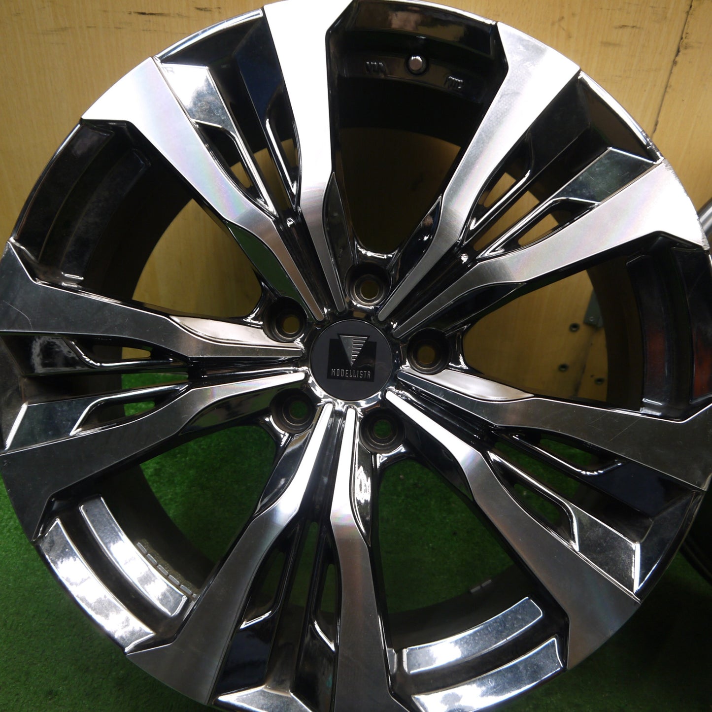 2本価格★MODELLISTA WingDancer X ホイール 19インチ モデリスタ ウイングダンサーX 19×8J PCD114.3/5H★5081211Hホ