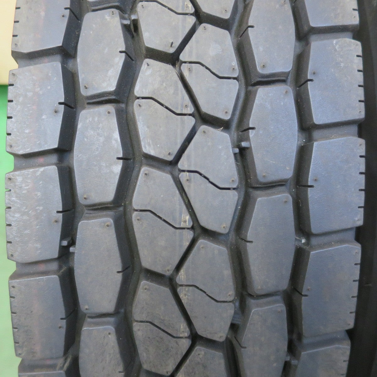 未使用！2本★トラック タイヤ 225/80R17.5 123/122L ブリヂストン M800 ミックス オールシーズン 17.5インチ★6060102イスタ