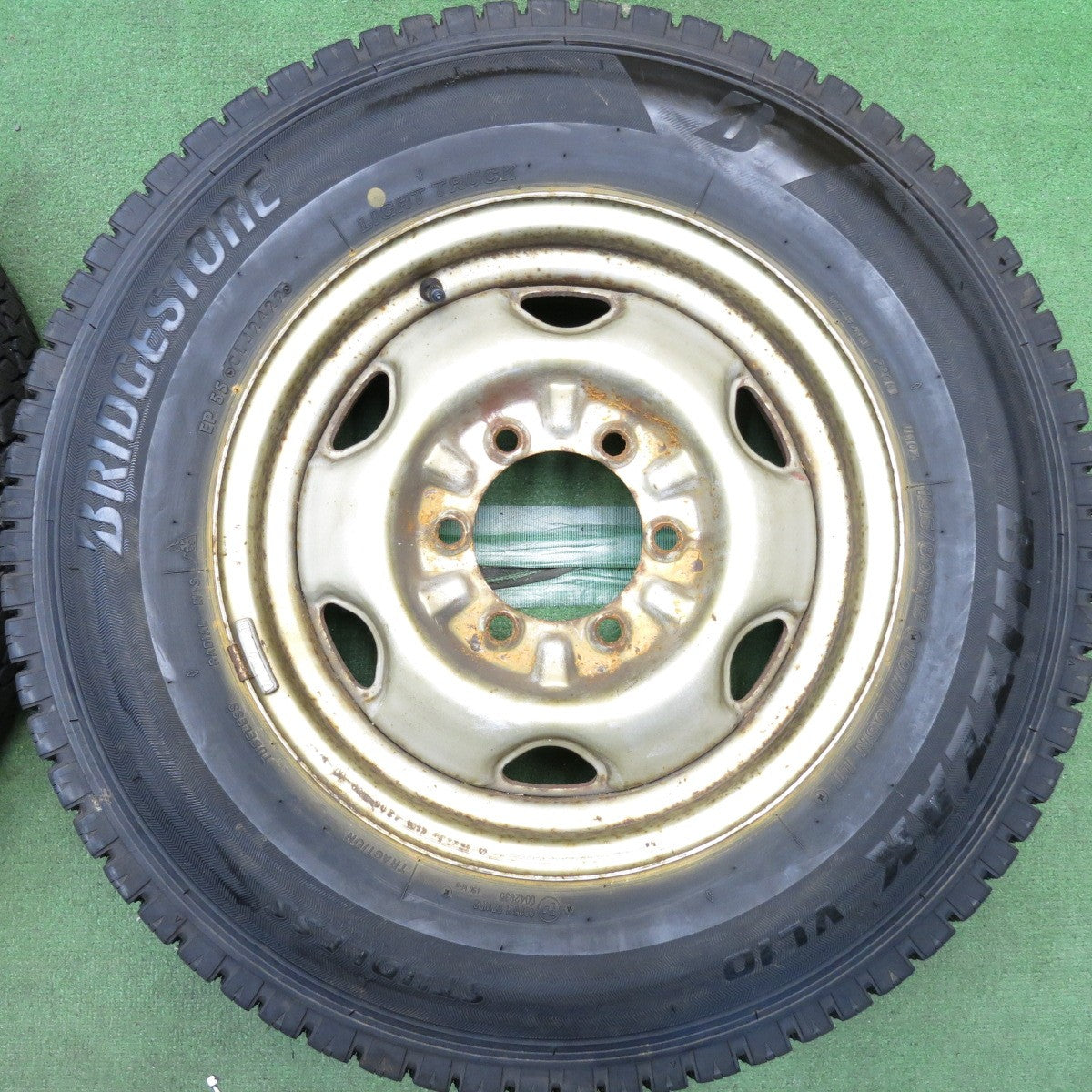 バリ溝！22年！9分◎スタッドレス 195/80R15 107/105N ブリヂストン ブリザック VL10 スチール ホイール 15インチ PCD139.7/6H◎6100301HAス