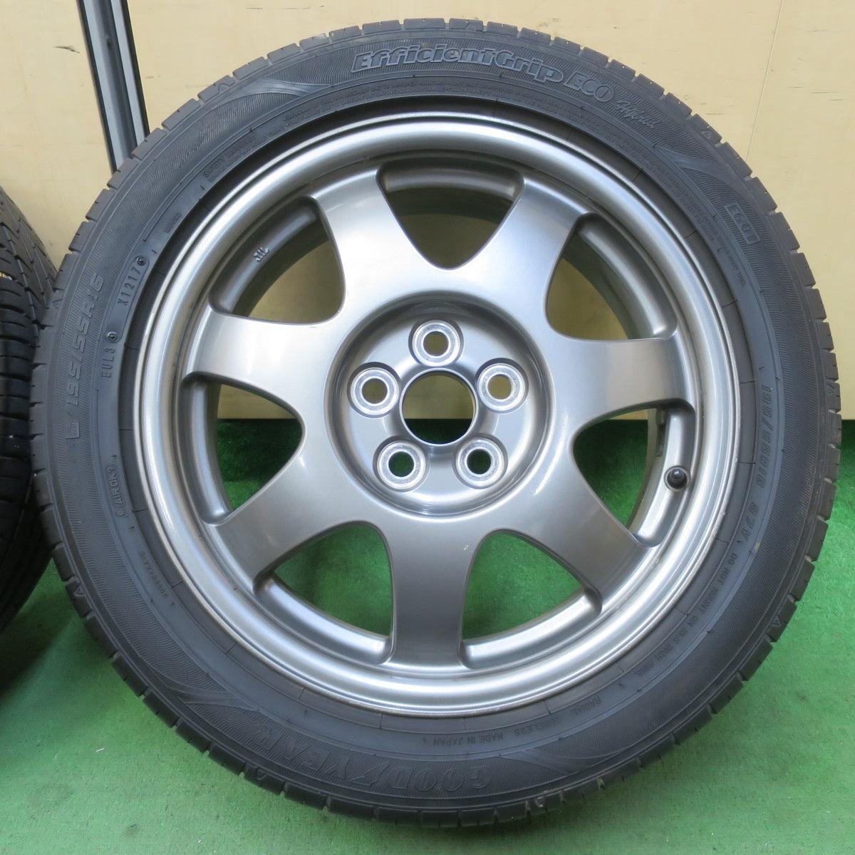 バリ溝！9.5分★トヨタ 20系 プリウス 純正 195/55R16 グッドイヤー EfficientGrip ECO hybrid EG01 ダヴァンティ DX390 16インチ PCD100/5H★5070309イノ