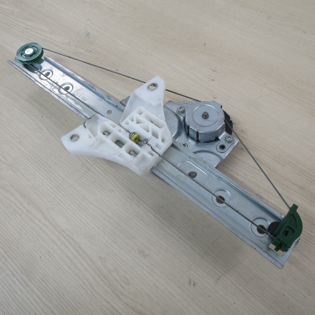 ♪三菱 ekスペース フロント ドア レギュレーター 右 側 のみ パワー ウィンドウ レギュレーター カー パーツ メーカー 型式 不明♪