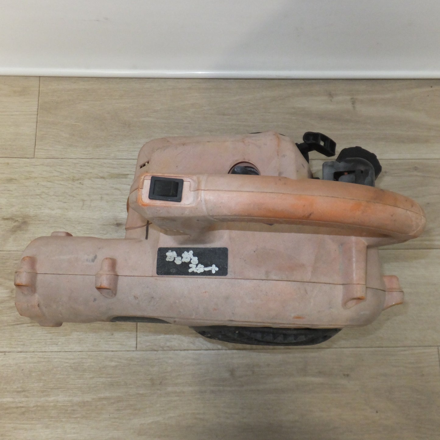 [送料無料] 岐阜発 現状品★日立 HITACHI エンジンブロワ RB24EAP 本体のみ　排気量 23.9mL　New PureFire かるがるスタート★