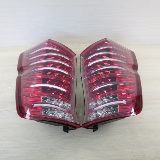 キレイ！左右セット♪ホンダ RK系 ステップワゴン VALENTI ヴァレンティ テールランプ 60-1365B L R テールライト 照明 カー パーツ♪