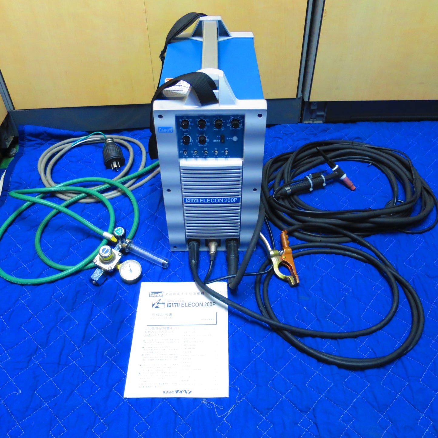 [送料無料] キレイ☆ダイヘン 交直 両用 パルス TIG 溶接機 インバーター Mini ELECON 200P AVPM-200(S-2) DAIHEN☆