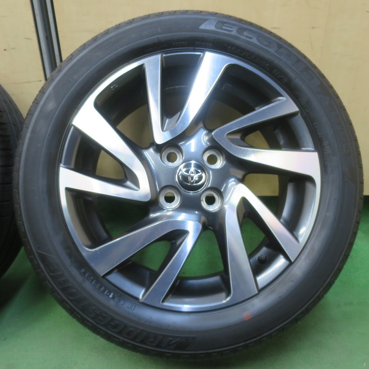 バリ溝！キレイ！9分★トヨタ アクア Zグレード 純正 オプション OP 195/55R16 ブリヂストン エコピア EP150 16インチ PCD100/4H★6041511イノ