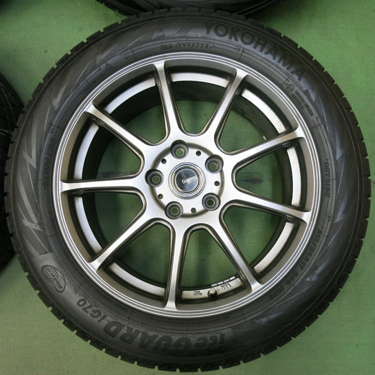 バリ溝！23年！キレイ！9.5分★スタッドレス 215/55R17 ヨコハマ アイスガード iG70 G.Speed Gスピード 17インチ PCD114.3/5H★5073009SYス