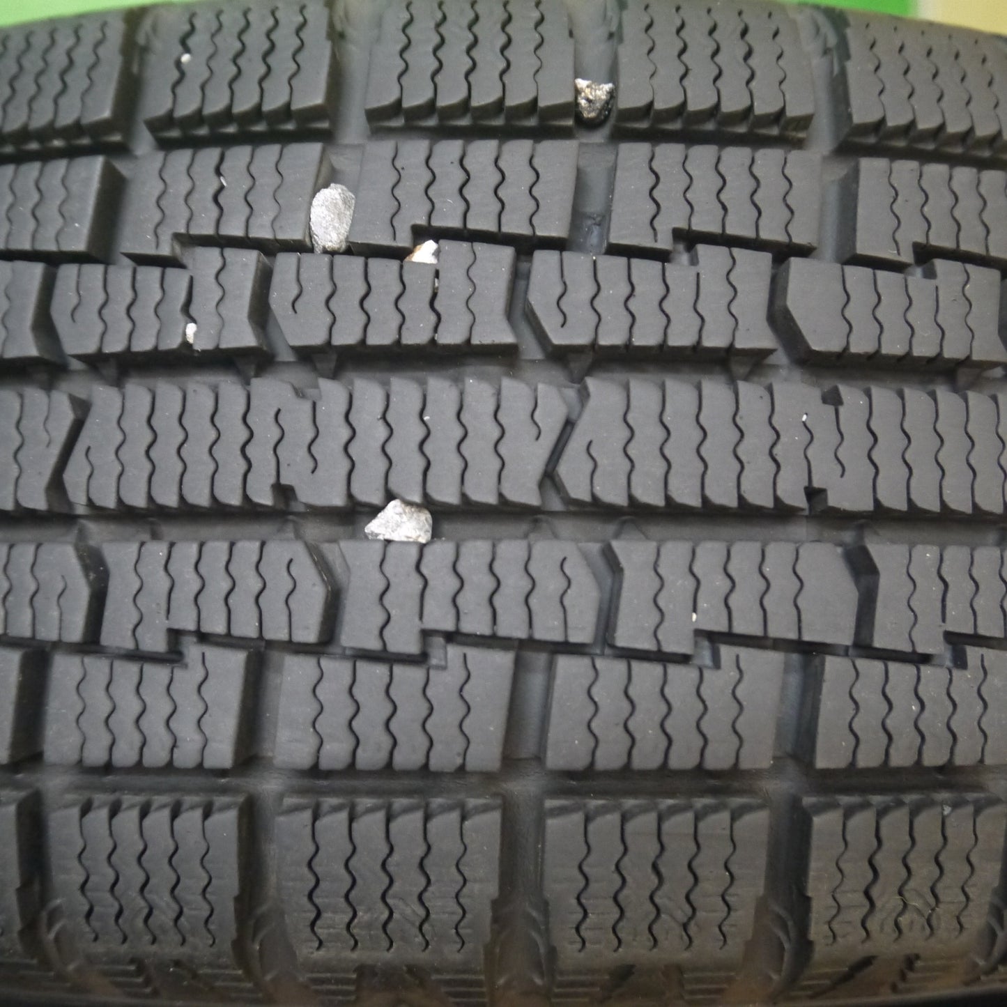 [送料無料] バリ溝！21年！9.5分以上★スタッドレス 155/65R14 アイスフロンテージ SPORT RUOTA 14インチ PCD100/4H★4111103Hス