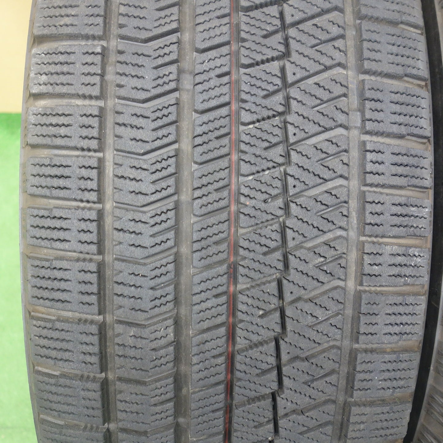 バリ溝！23年！キレイ！9分★レクサス NX 純正 OP ENKEI 235/50R20 スタッドレス ブリヂストン ブリザック RFT 20インチ エンケイ PCD114.3/5H★6051804KTス