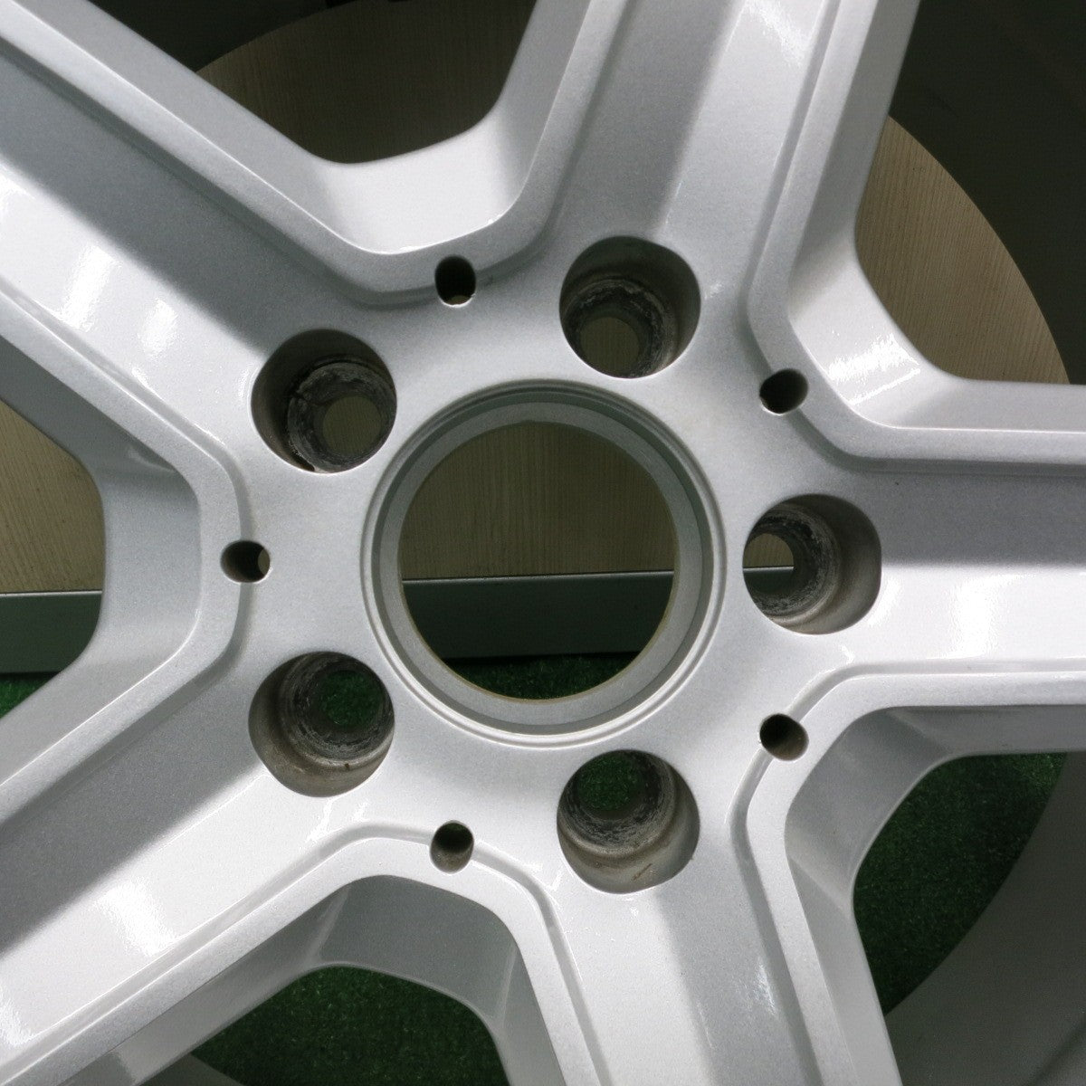*送料無料* バリ溝！20年！ほぼ10分★ベンツ 等 225/40R18 トライアングル SPORTEX TSH11 社外 アルミ 18インチ PCD112/5H★4040301TNノ