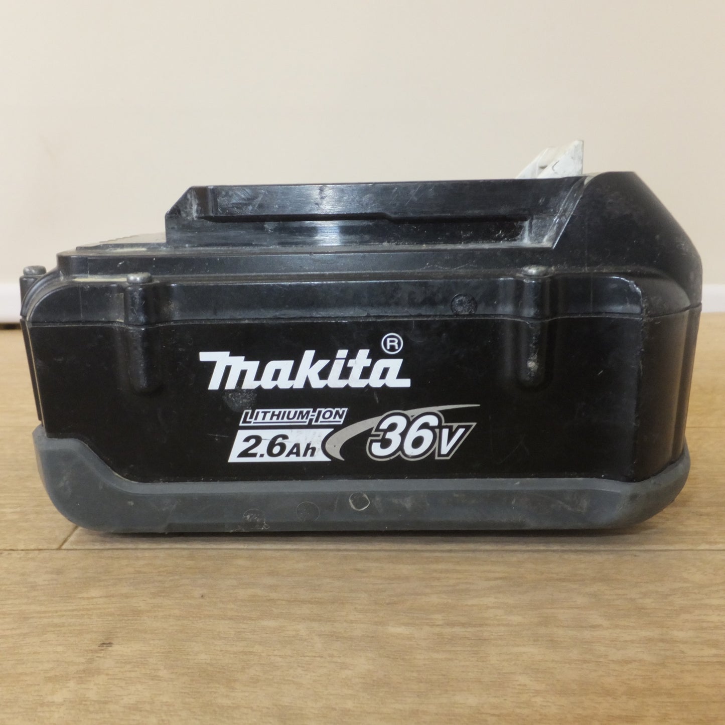 [送料無料] ジャンク★マキタ makita バッテリ BL3626　急速充電器 DC24RC　セット★