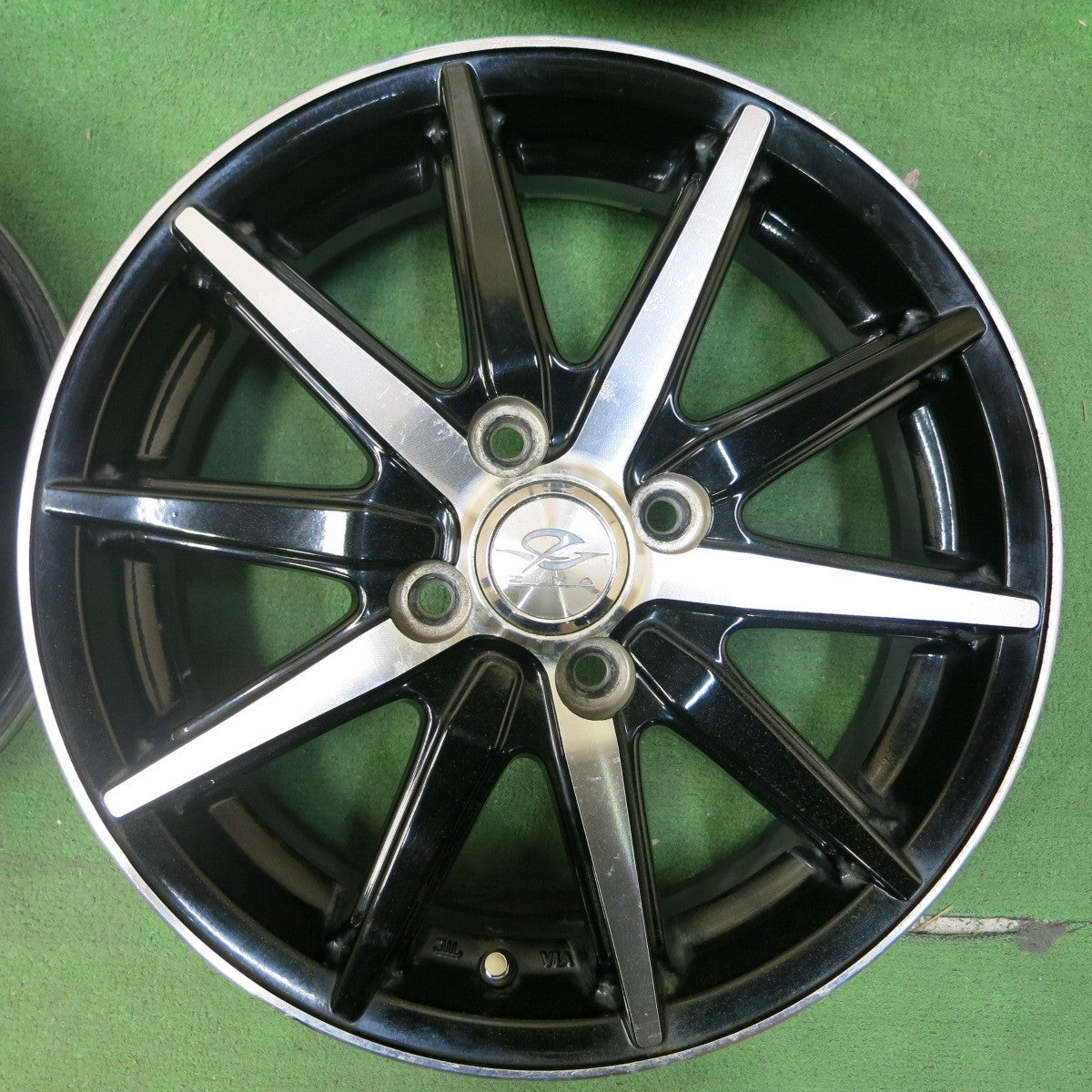 [送料無料] 4本価格★ZINA DIOS es9 社外 アルミ ホイール 15インチ 15×4.5J PCD100/4H★4103111SYホ