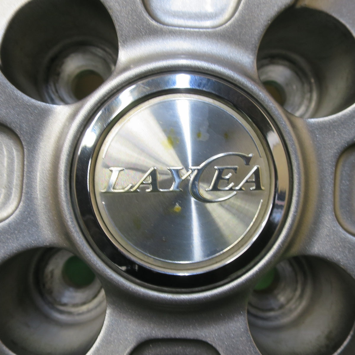 バリ溝！23年！キレイ！ほぼ10分★スタッドレス 185/70R14 ヨコハマ アイスガード iG60 LAYCEA レイシア 14インチ PCD100/4H★5103109イス