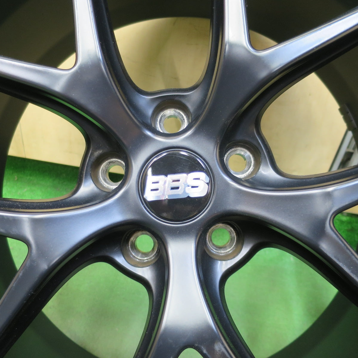 キレイ◎BBS CI-R KBA50239 20インチ ホイール 20×8.5J PCD114.3/5H◎6080501NGホ