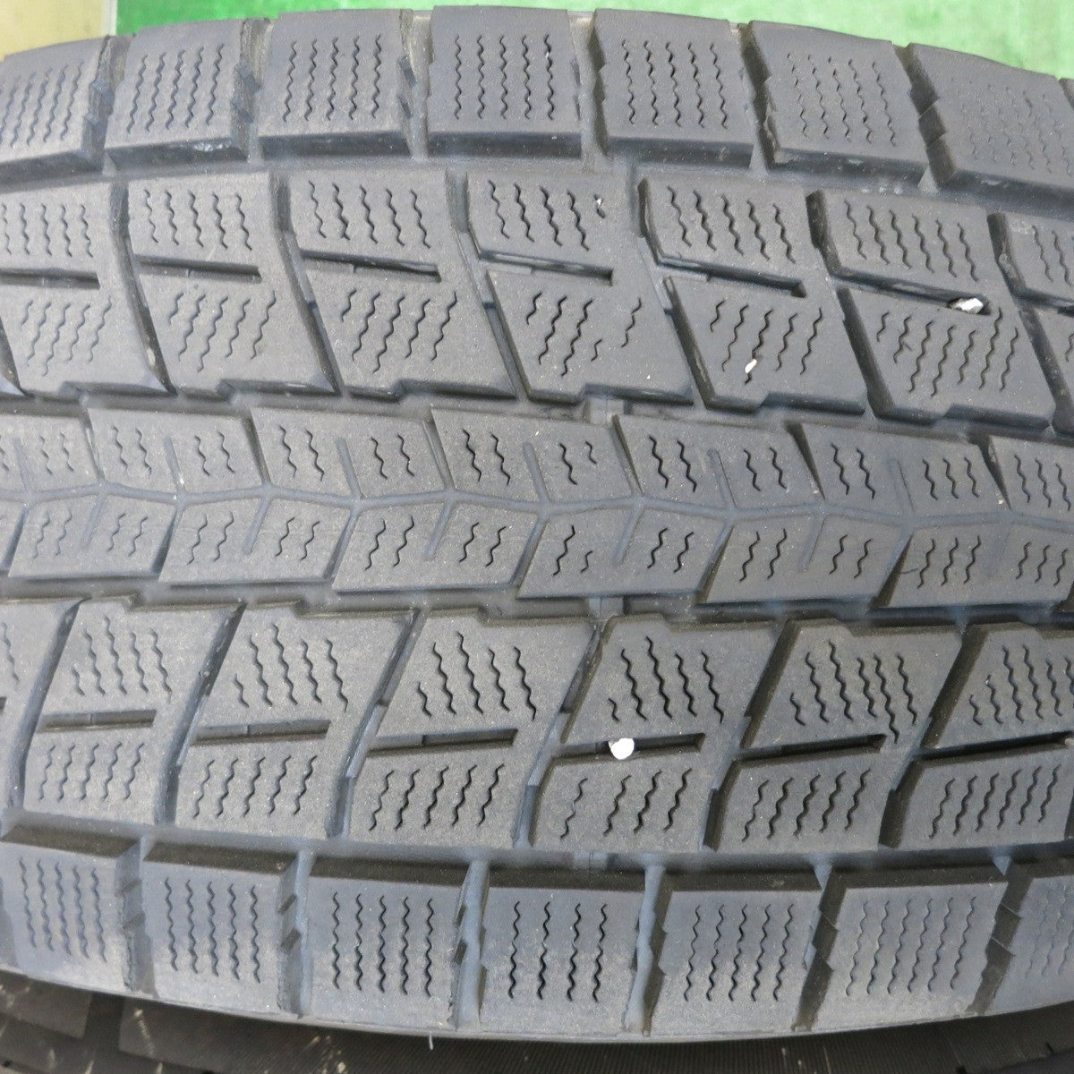 バリ溝！8.5分★トヨタ ランクル 100 純正 275/70R16 スタッドレス ダンロップ ウインターマックス SJ8 SJ8+ 16インチ PCD150/5H★6053109HAス