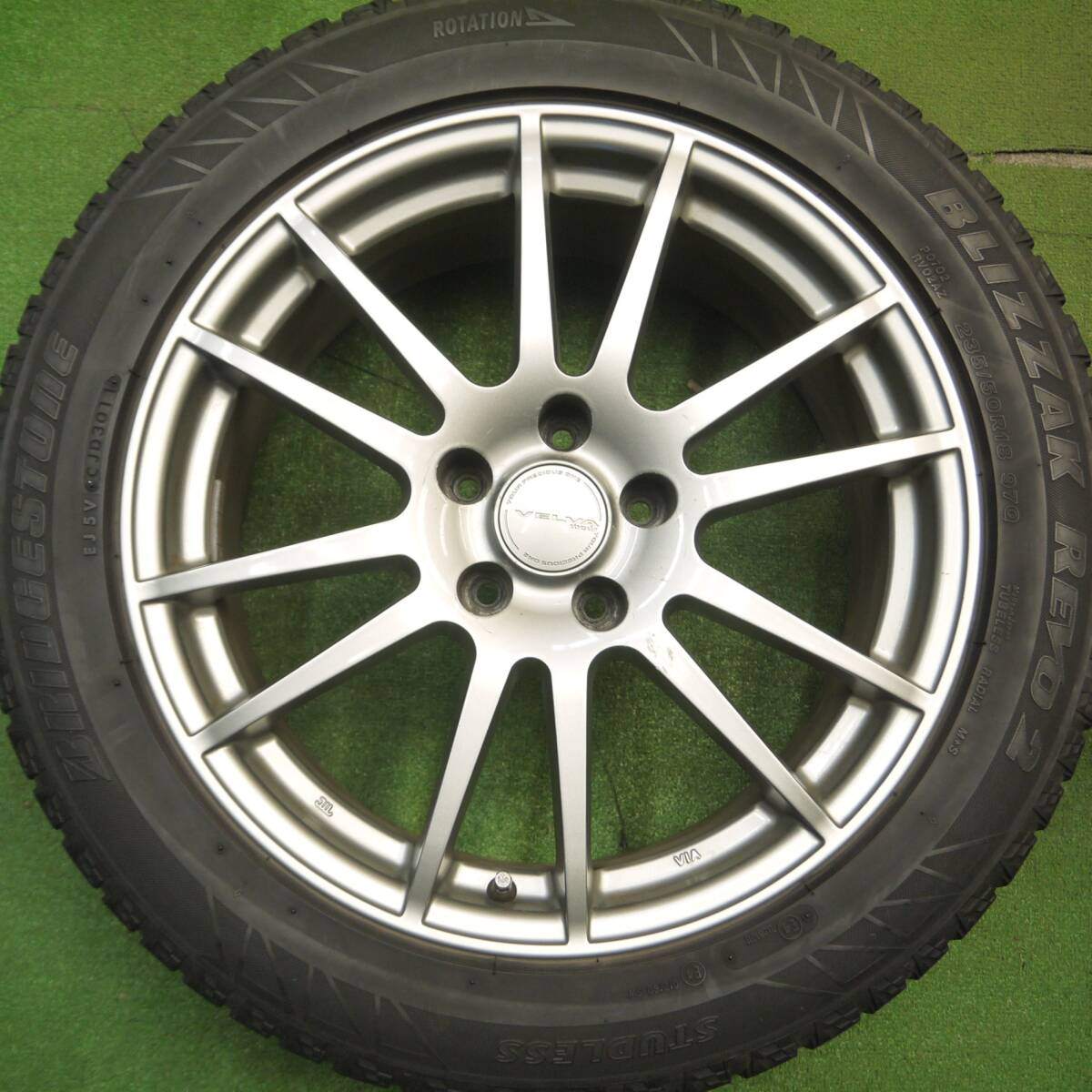 4本価格★スタッドレス 235/50R18 ブリヂストン ブリザック REVO2 VELVA ヴェルヴァ 18インチ PCD114.3/5H★5013106Hス