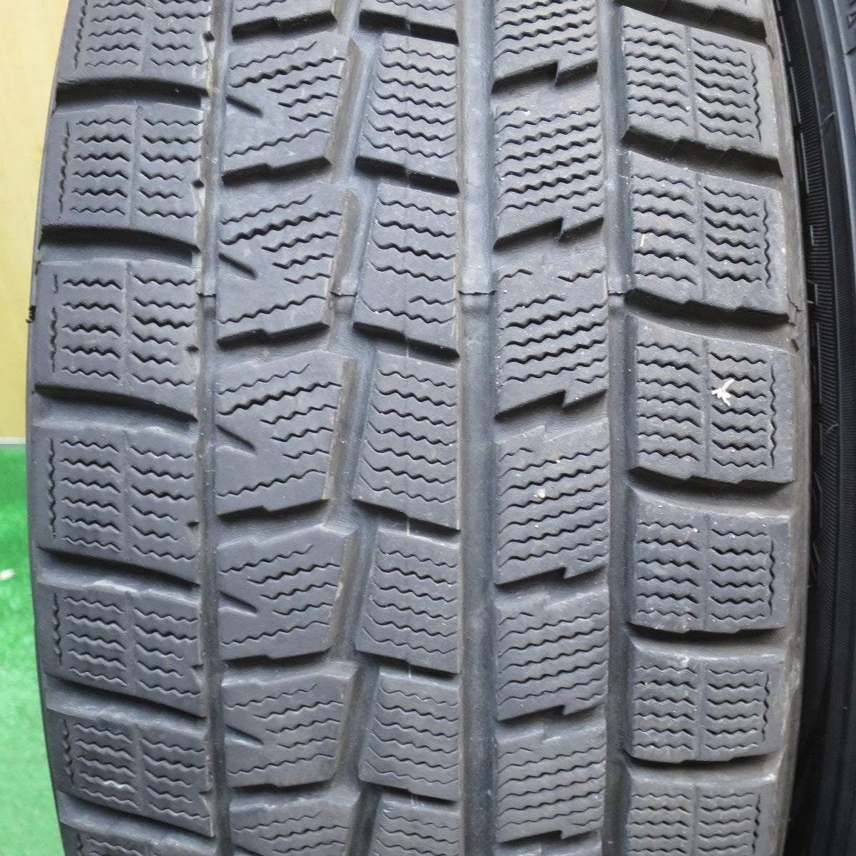 バリ溝！キレイ！9分★スタッドレス 215/60R16 ダンロップ ウインターマックス WM01 STRANGER ストレンジャー 16インチ PCD114.3/5H★6051303NJス
