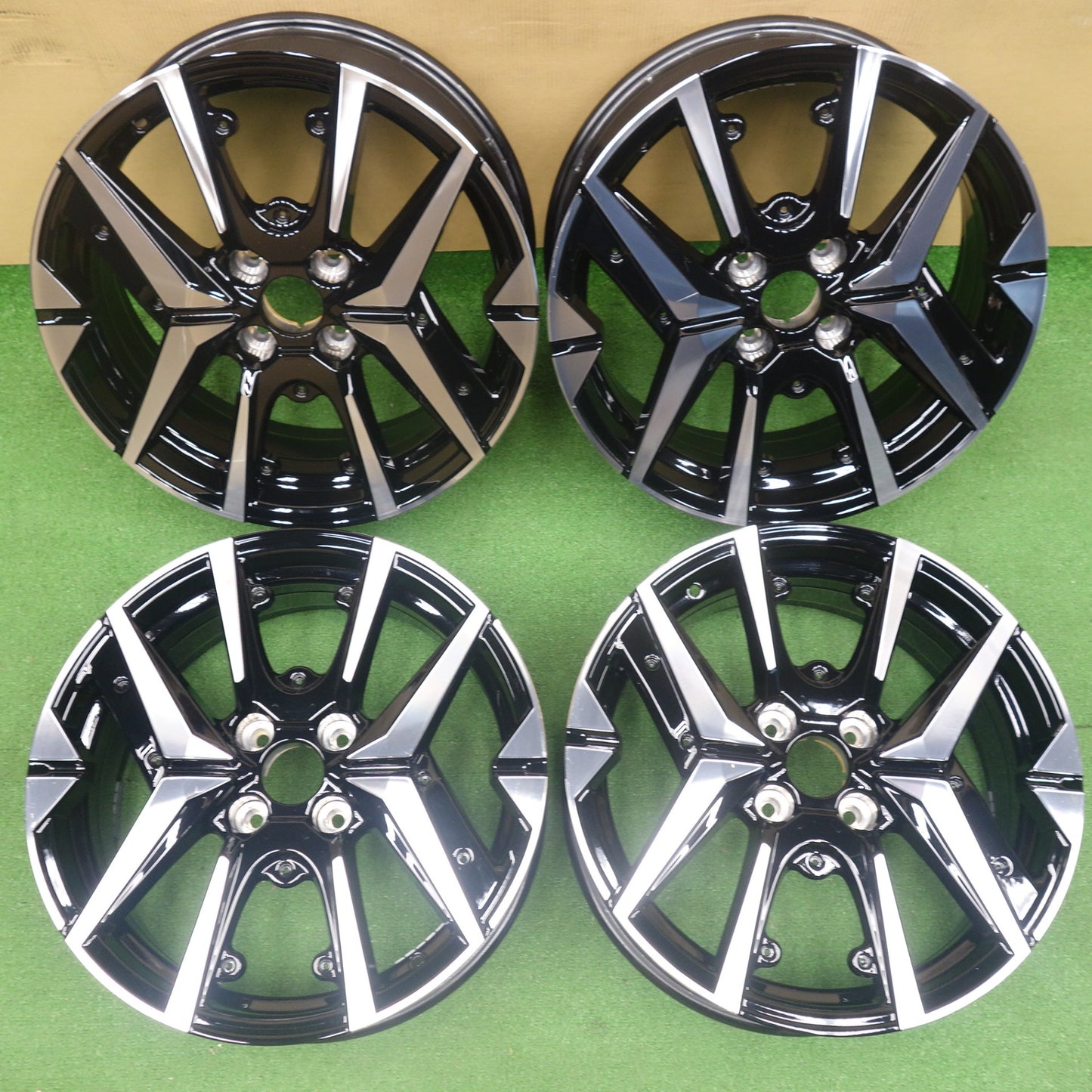 キレイ★プジョー 208 純正 MOPAR ホイール 17インチ 17×7J PCD108/4H★6060801KTホ