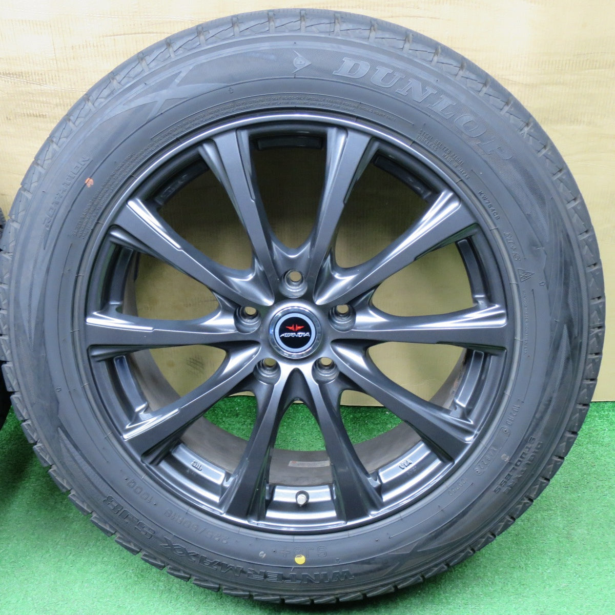 バリ溝！22年！キレイ！9.5分★スタッドレス 225/60R18 ダンロップ ウインターマックス SJ8 SJ8+ AIRNOVA エアノヴァ 18インチ PCD114.3/5H★6030802NKス
