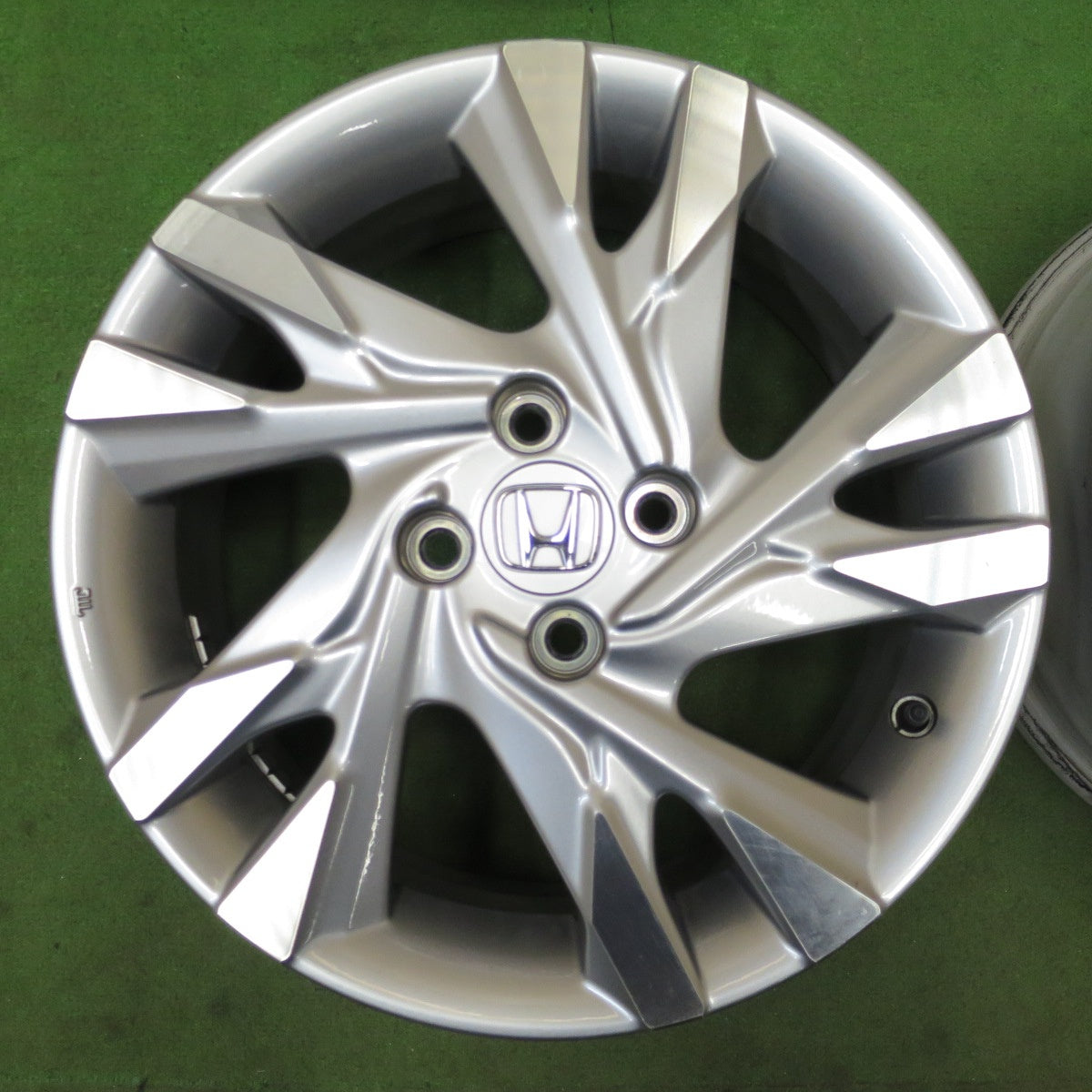 4本価格★ホンダ シャトル 純正 ホイール 16インチ 16×6J PCD100/4H★6060302NGホ