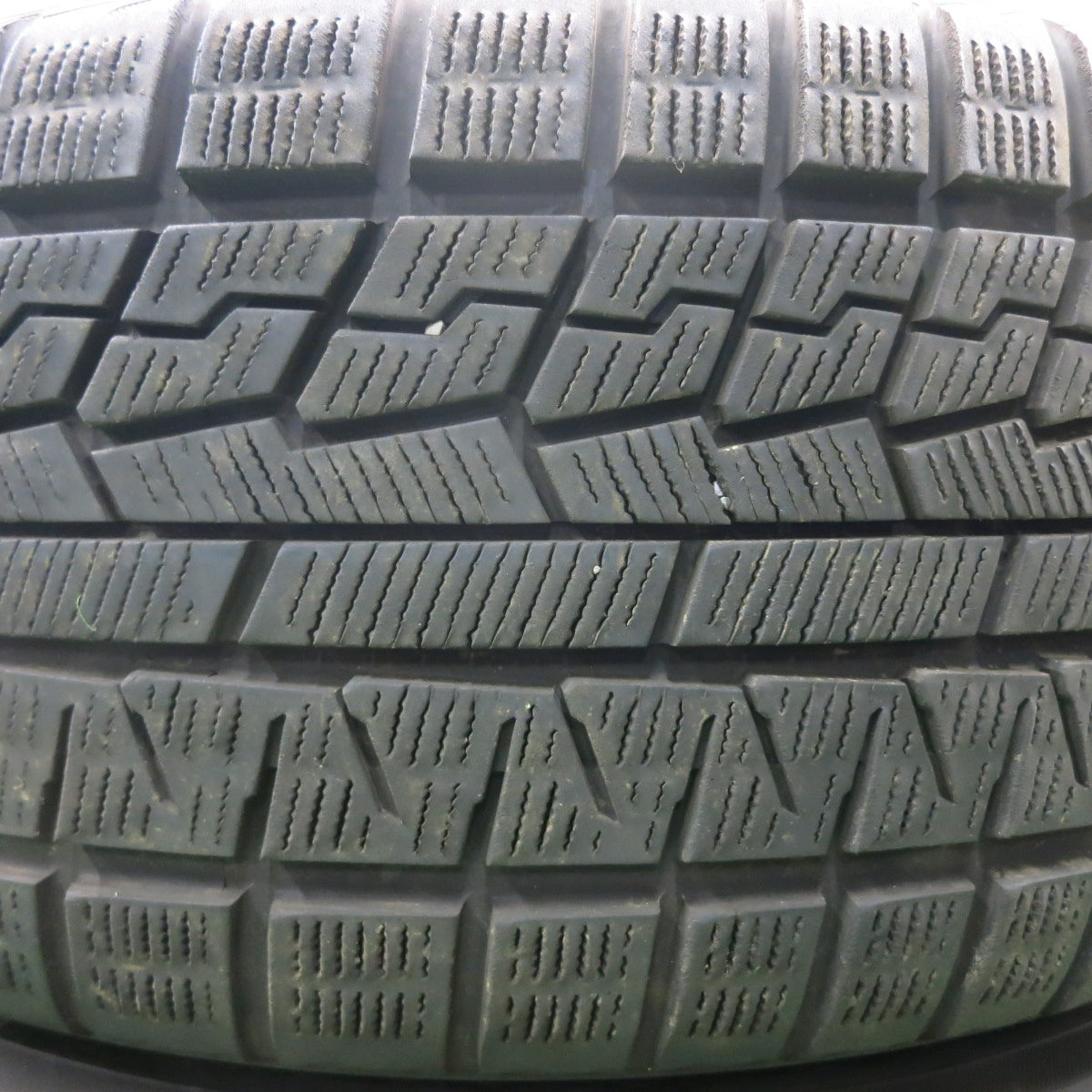 *送料無料* センサー付！バリ溝！22年！9分★レクサス LS等 LF SPORT 235/50R18 スタッドレス ヨコハマ アイスガード iG70 PCD120/5H★4060102HAス