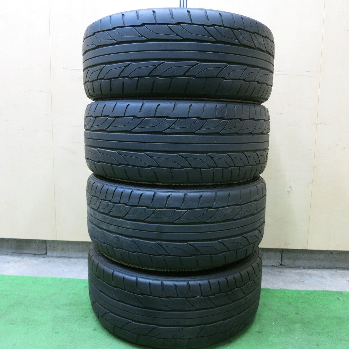 4本価格★WORK GNOSIS GV1 235/35R19 ニットー NT555 G2 ワーク グノーシス 19インチ PCD114.3/5H★5040202ナノ